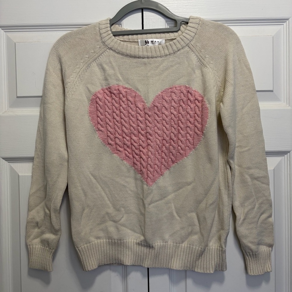 Cream Sweater cable knit‎ Pink Heart design by ye MAK small